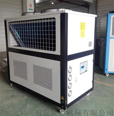 如何選用適合自己行業(yè)的工業(yè)冷水機？